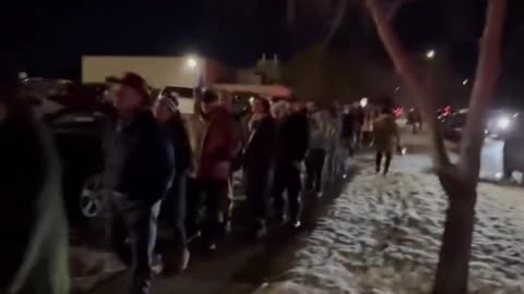 THOUSANDS in Calgary lining up to sign the Independence petition.