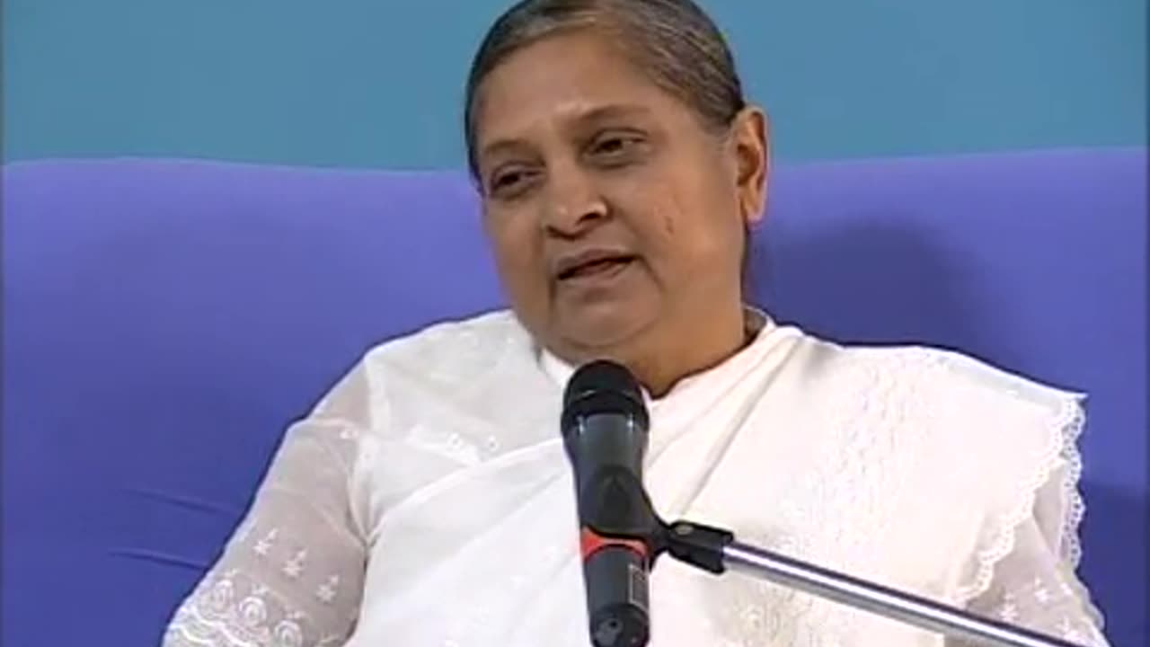 Current Living Tirthankara Shri Simandhar Swami