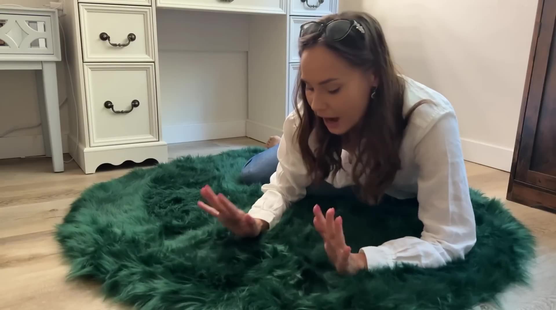 duduta Emerald Green Round Faux Sheepskin Fur Rug 4x4 ft