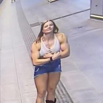 Viral Bodybuilding girl 🤕