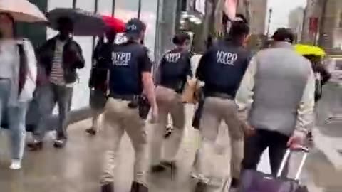 NYC: Recent ICE raids arrested 20-39 individuals, mostly for violent crimes, with NYPD assistance.