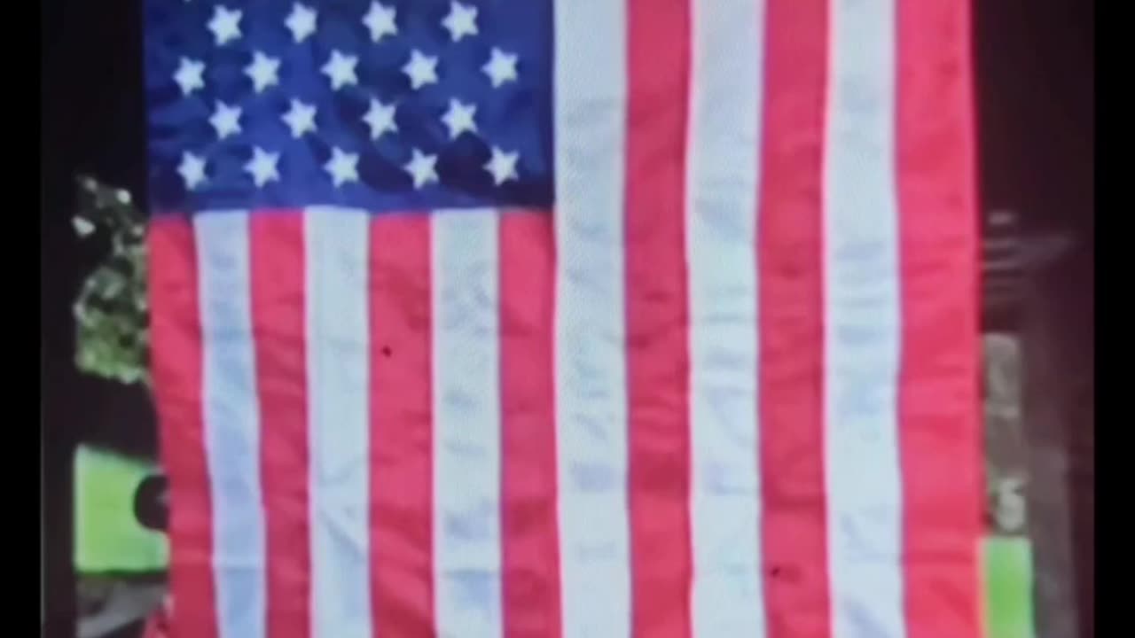 911 tribute...a flag from a friend 🇺🇸🦨
