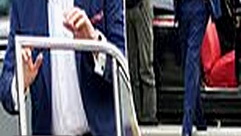 Hollywood Icon is Unrecognizable as He Morphs Into