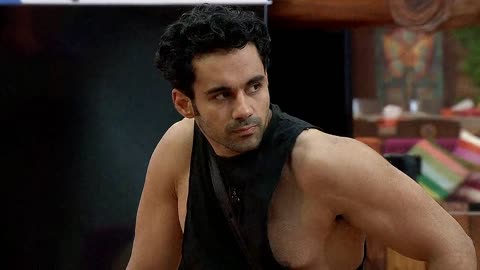Bigg Boss S19 E30 - Day 29: Ghar Ka Mahaul Is Hot!