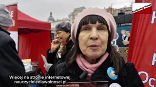 Niepodległość - Ważny przekaz nauczycieli na Marszu w Warszawie 11.11.25r.