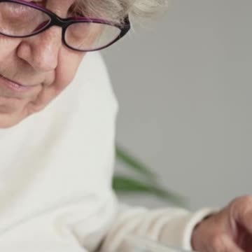 Jigsaw Puzzles for Stress Relief & Dementia Care | Star Capital