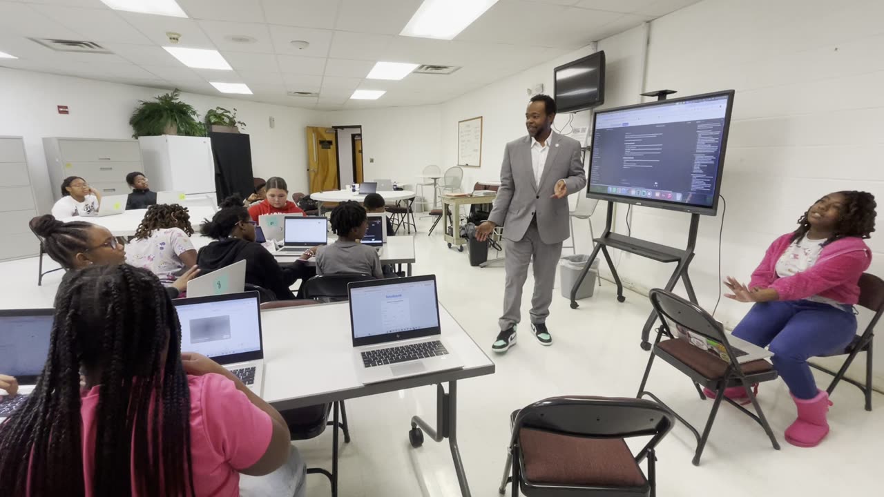 #Professor #JustinGoldston #teaches #SydTekScholars #GemachKids on #AI #artificialintelligence