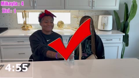 MIKAYLA VS ROMME GIRLFRIEND 😱 *WHO KNOWS ROMME BEST*