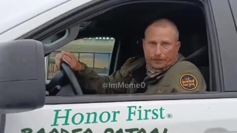 Liberal Karen told a Border Patrol agent that his title has "lost respect.”
