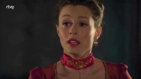 Chicas, corred: ¡Adriana está de parto! #ValleSalvaje