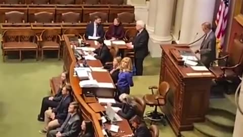 MN Secretary Simon Illegally Gavels the MN Legislature OUT!