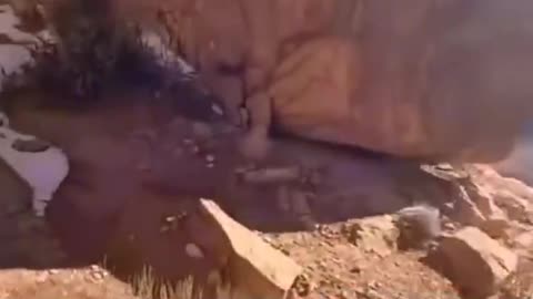 Giant cubes in the desert