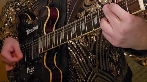 Men at work down under guitar example.