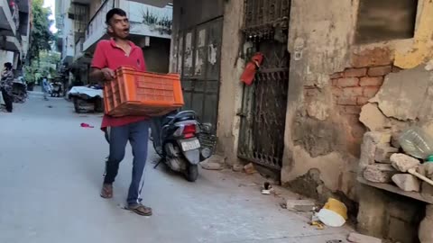 Leaving my apartment and walking through Shapur Jat, Delhi