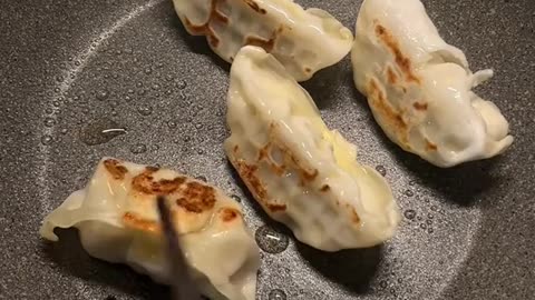 Ramyeon Mandu Mukbang