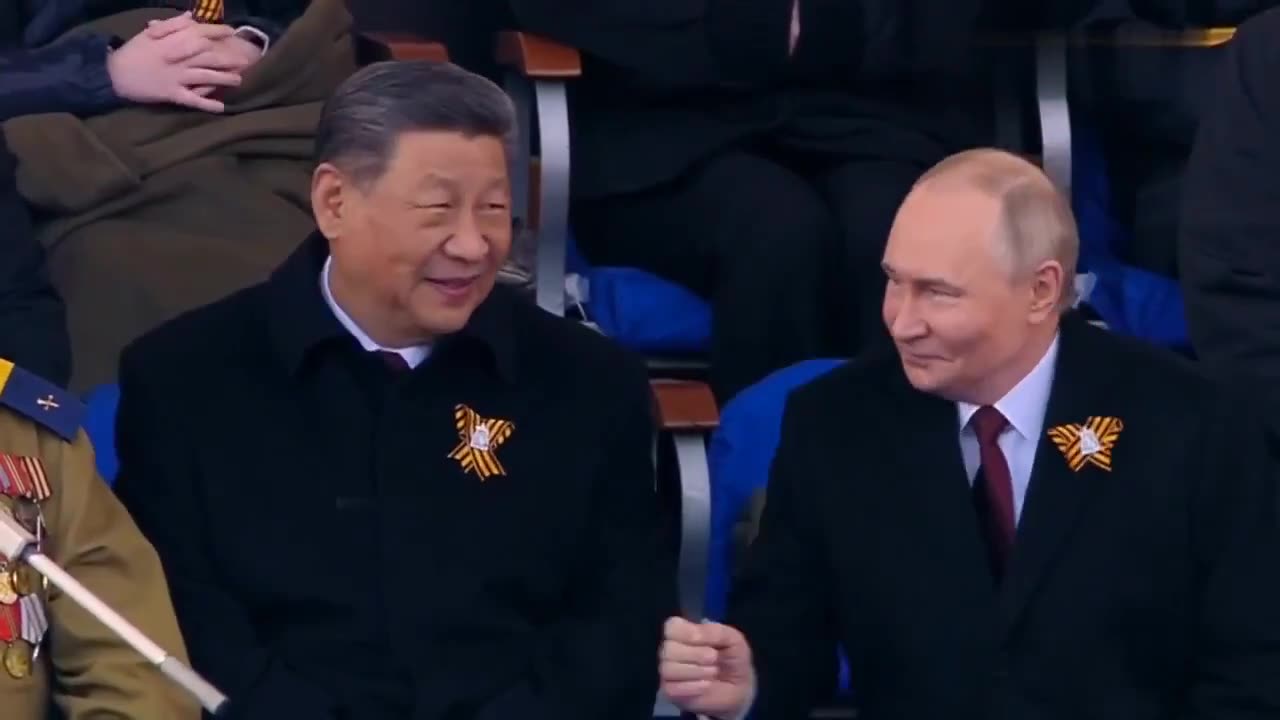 Washington Compost Admits: West Failed to Isolate Russia