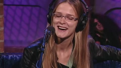Carmen Kass - 2004
