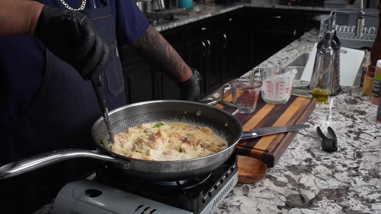 I Made Emeril Lagasse's New Orleans Pasta!