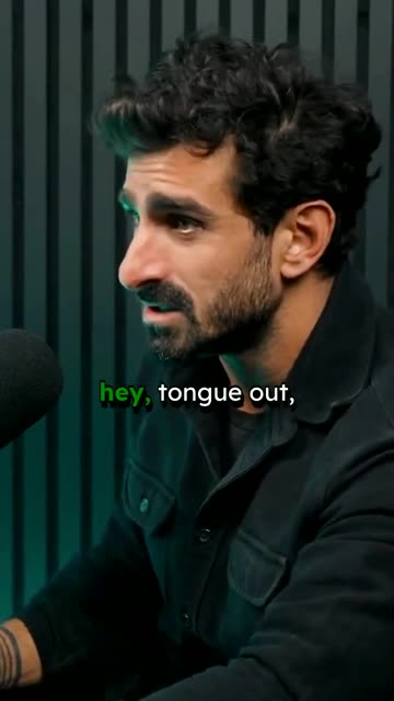 Jaguar Ignores Human Encounter - Paul Rosolie and Chris Williamson #jaguar #encounter #amazon