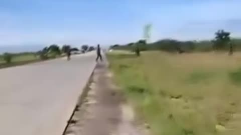 💥🚛 Myanmar War | Natogyi PDF Ambushes Police Truck on Expressway | RCF