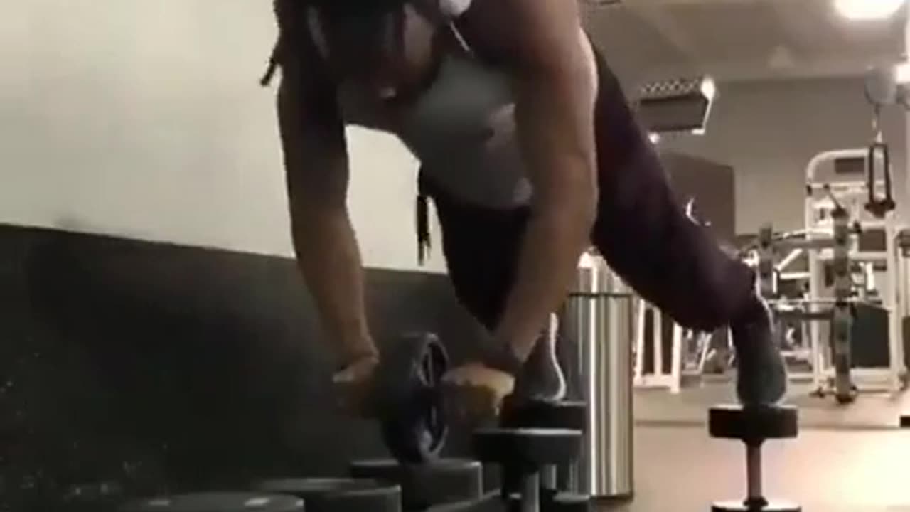 💪🔥 Insane Gym Moment! | FunFM