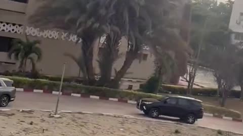 🇸🇳⚡🇮🇱 "Israeli" ambassador to Senegal is heckled and chased out of a university campus