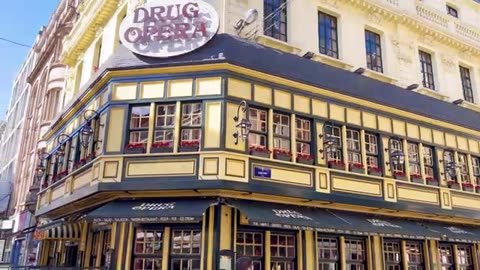 BRUSSELS : Tourist Guide + Belgian Hidden Gems