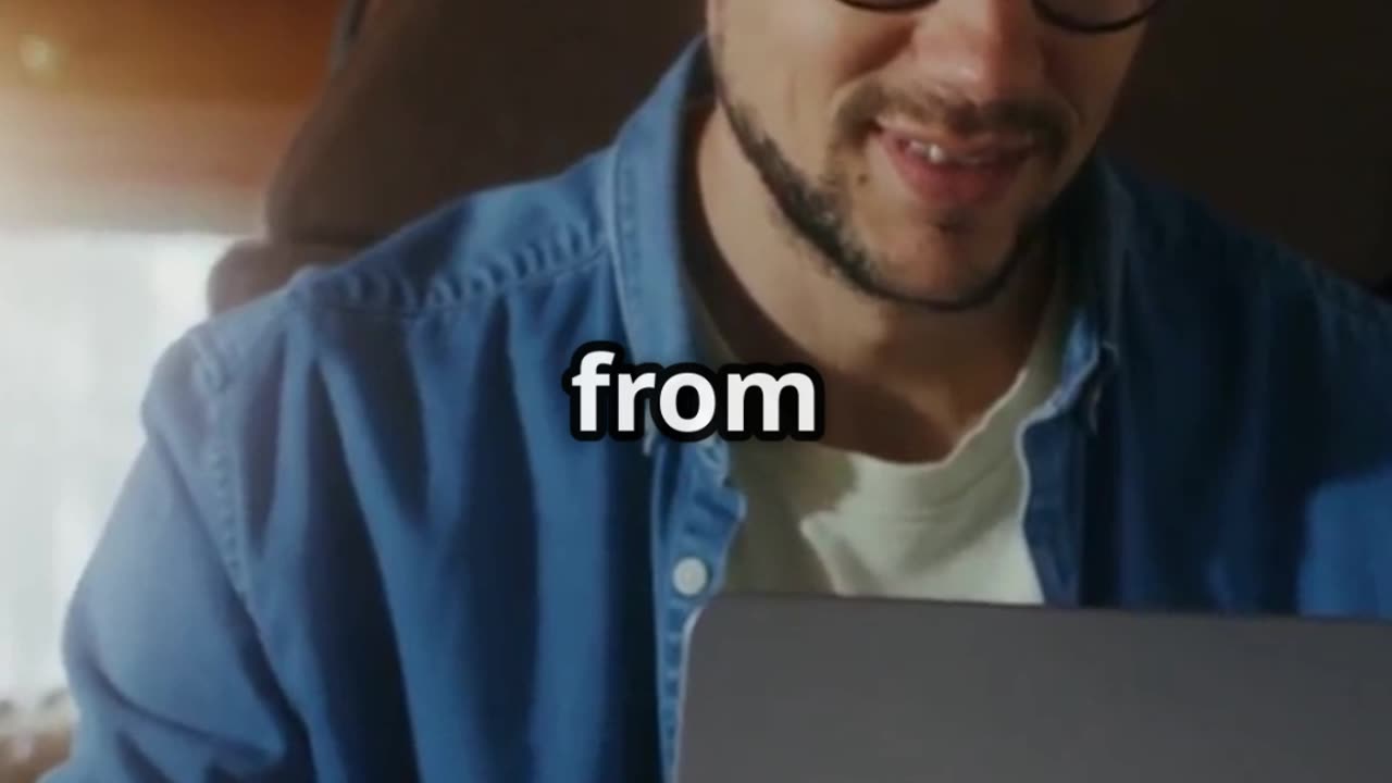 He QUIT His Job to Live in a School Bus & Make $$$ Online! (You Won’t Believe How!)