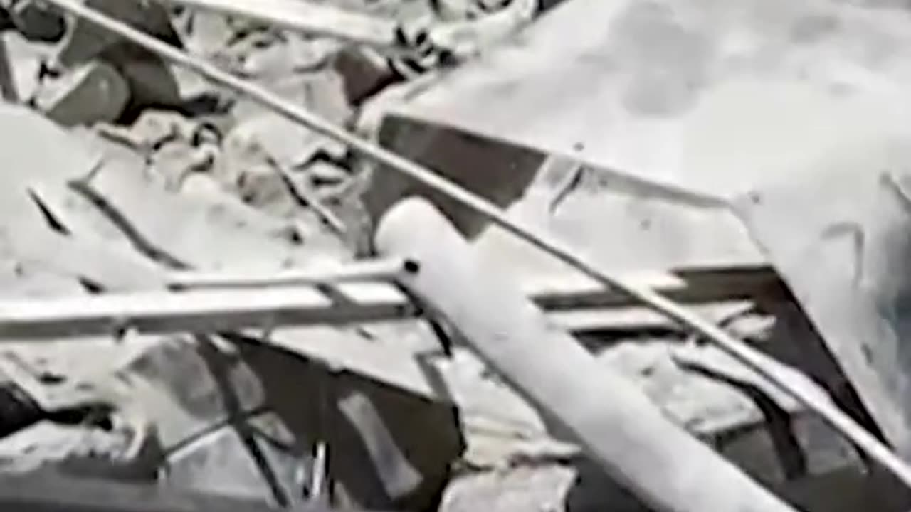 Иран заявляет, что в результате израильского удара по тюрьме Эвин