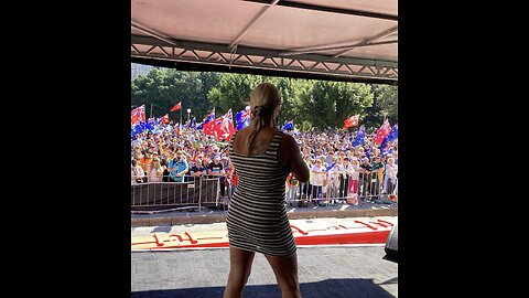 earthwormwoman #62 Cass the Wealth Coach and so much more