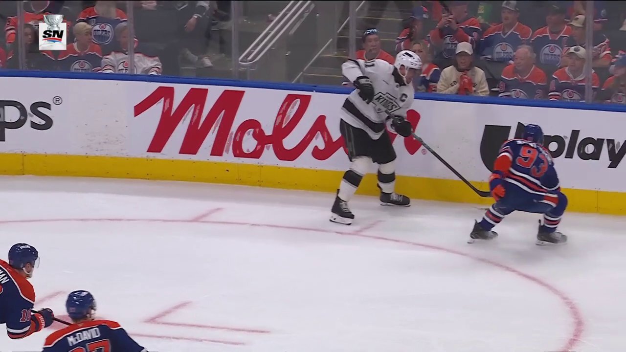 NHL - What a massive play here by Zach Hyman 💪 That's playoff hockey!