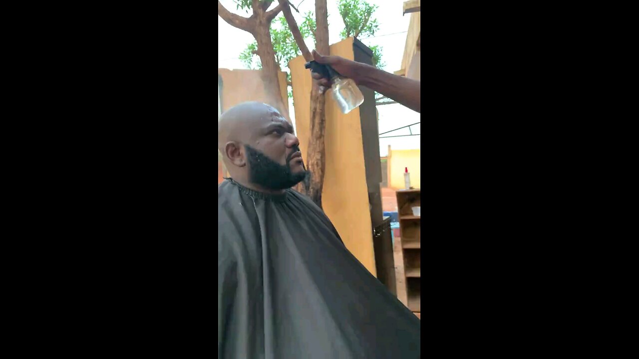 This is too hilarious 😂😂😂