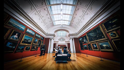 #83: Art Galleries & Horror Books