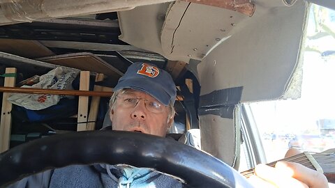 all the liitle horseys out there