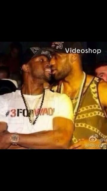 LeZesty wants to clap D Wades cheek bone😂😂😂