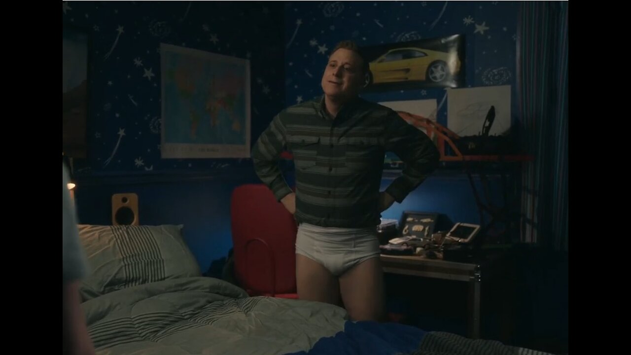 Creepy Hollywood - Resident Alien