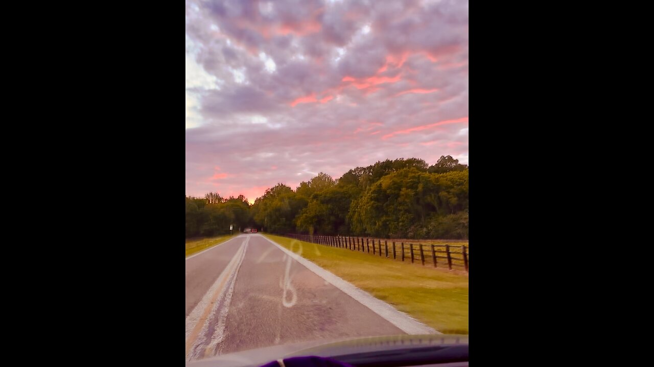 Beautiful skies over Alabama tonight!!’😍