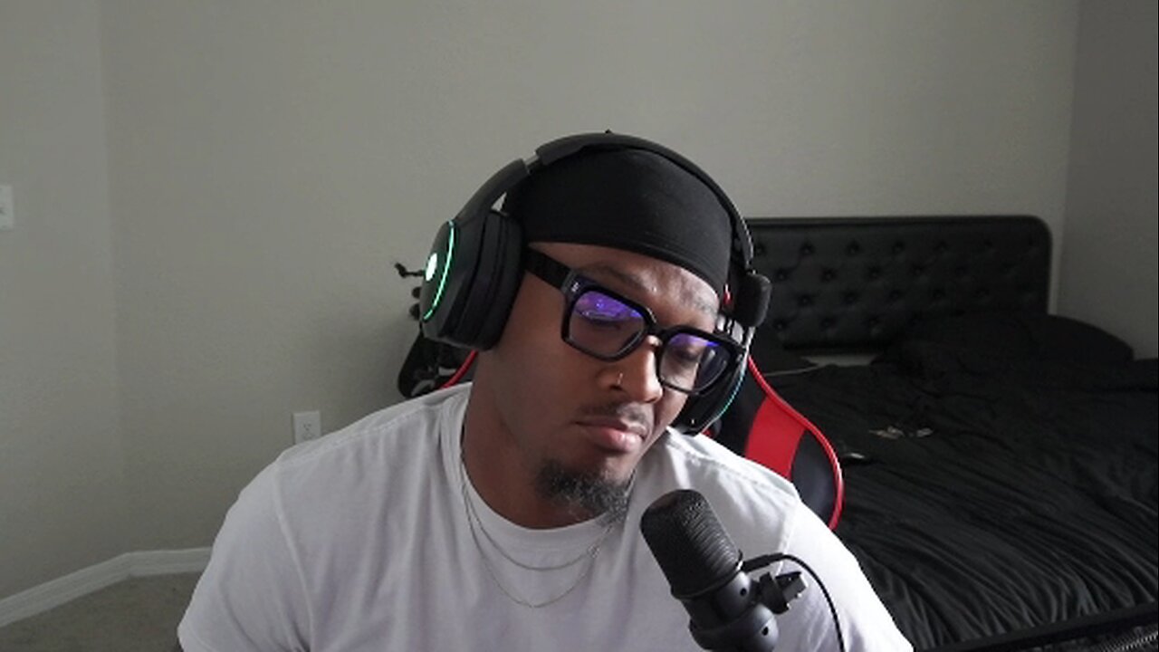 LATE NIGHT STREAM !