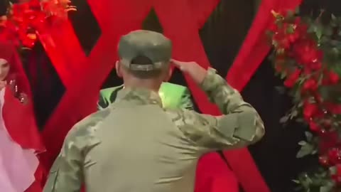 Soldier Surprises Brother at Wedding After Military Mission ❤️ (via bugragulbahar07)