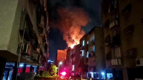 Large fire broke out in Tel Aviv after fresh Iranian missile strike on Israel