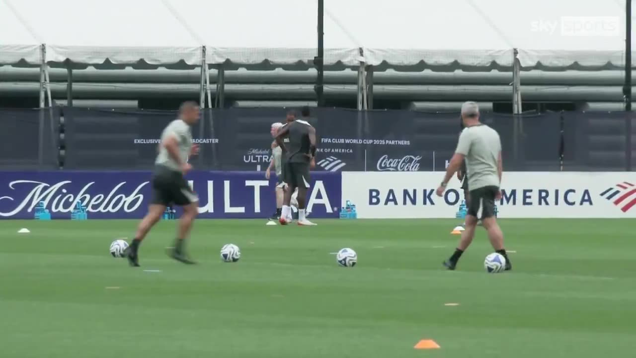 Premier League clubs are monitoring Nicolas Jackson's situation at Chelsea