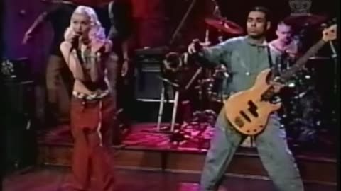 No Doubt - Just a Girl (live Conan O' Brien 1996)