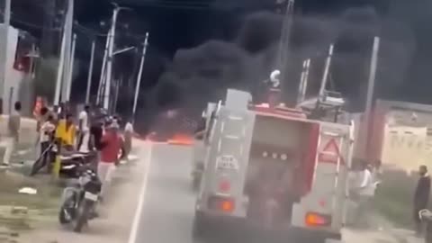 Pakistani JF17 and F-16 attacked india
