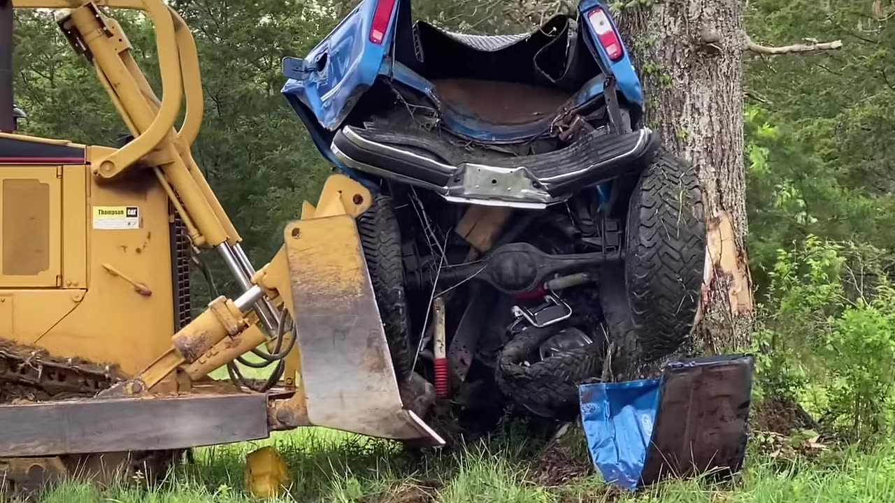 Destroying an F250 in 10 minutes flat.