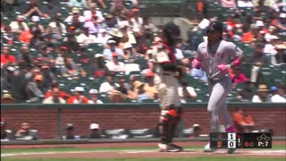 MLB - Ketel Marte golfs one out and the @Dbacks jump in front!