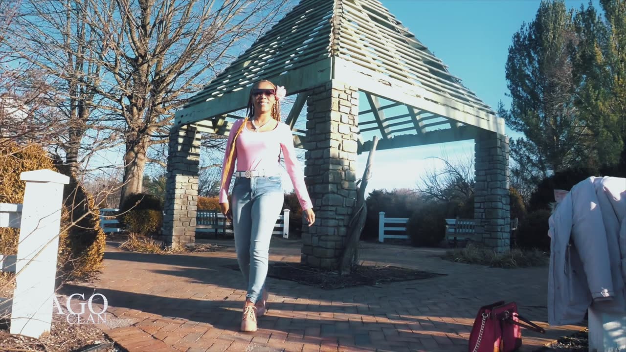 Shantelly Lace - Pretty In Pink (Official Video)