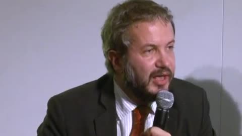 🔴 Intervento Prof. Claudio Borghi Aquilini al Convegno "No Euro Day" del 27.11.2013 (#combattere)