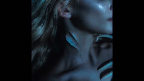 chloe moriondo - girls with gills (SLOWED + REVERB)