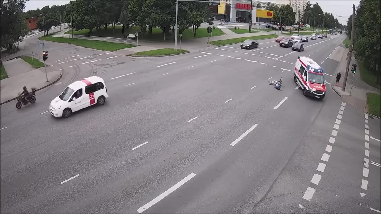 FASTEST AMBULANCE EVER!
