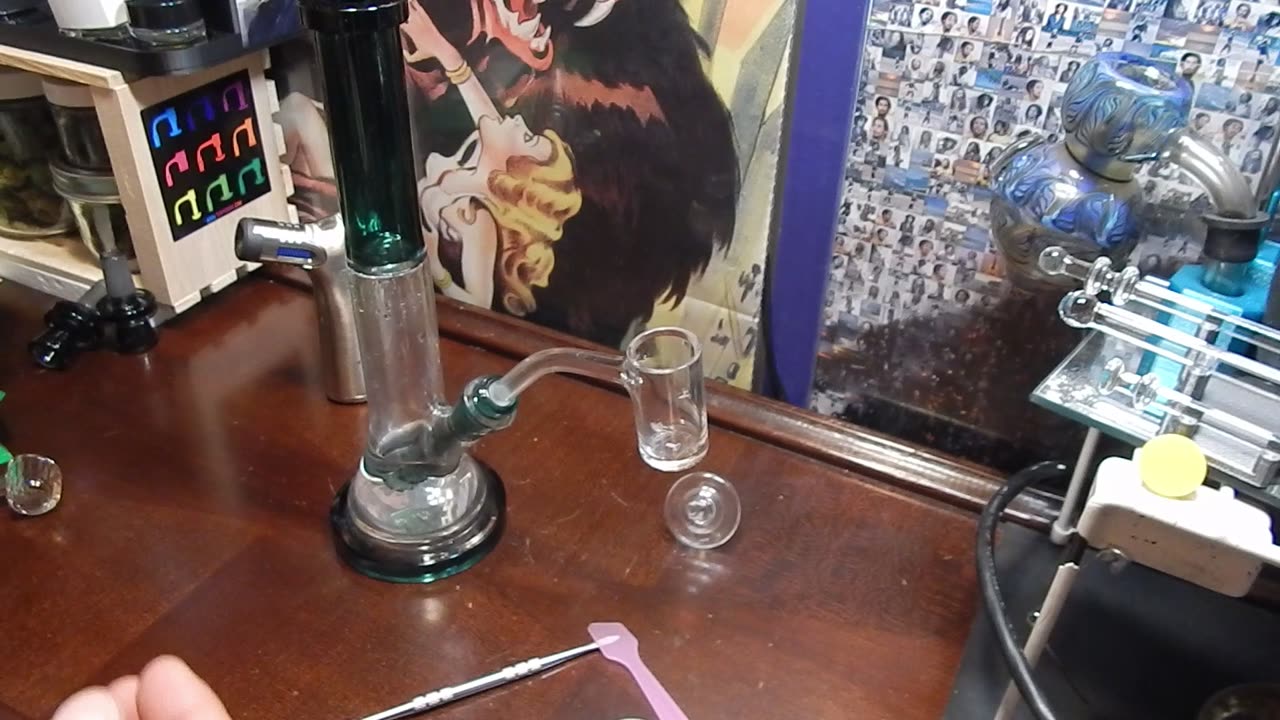 TWB Dab Box Review From May Offering- The Weed Box